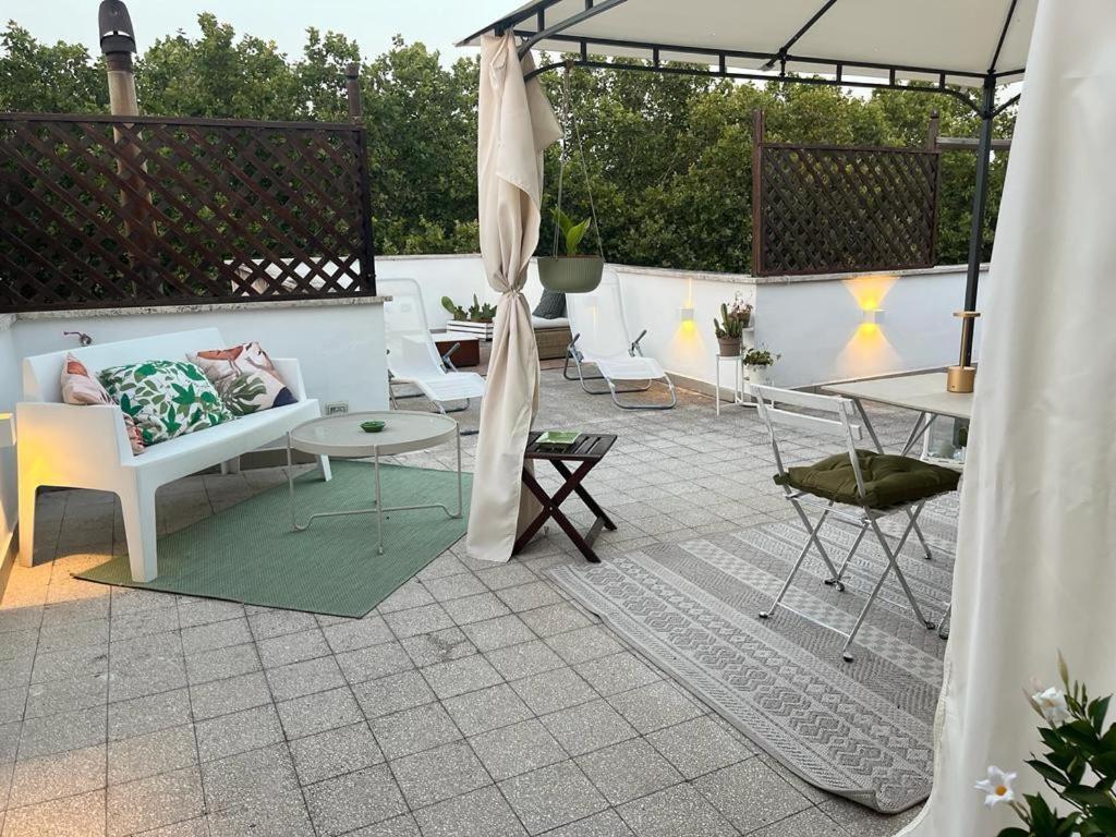 Monteverde Double Terrace Penthouse Apartment Rome Exterior photo